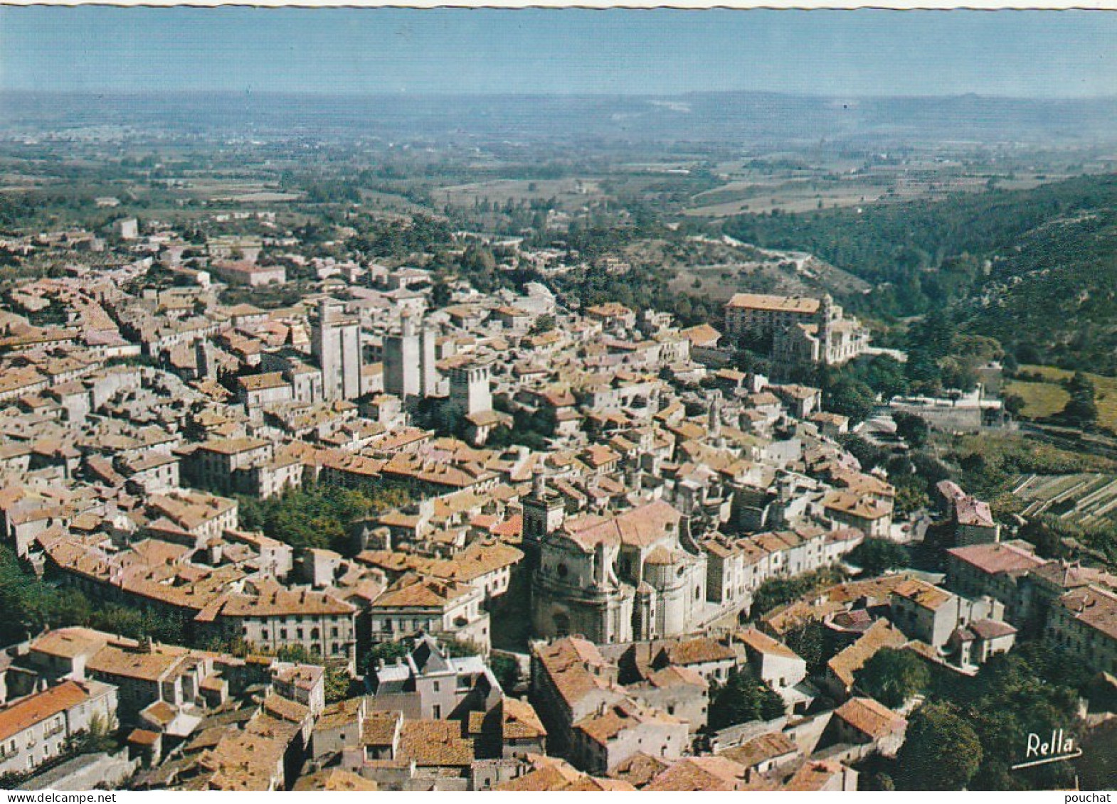 ZY 43-(30) UZES - VUE GENERALE - AU 1er PLAN EGLISE SAINT ETIENNE - BEFFROI ET DUCHE - CATHEDRALE ST THEODORIT - 2 SCANS - Uzès