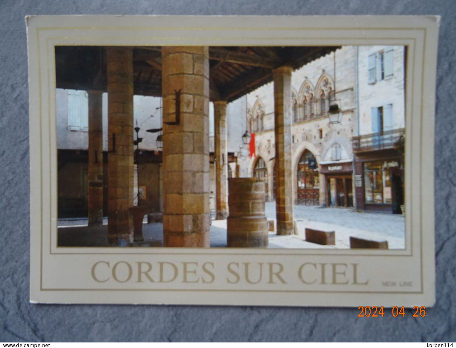 PLACE DE LA HALLE - Cordes