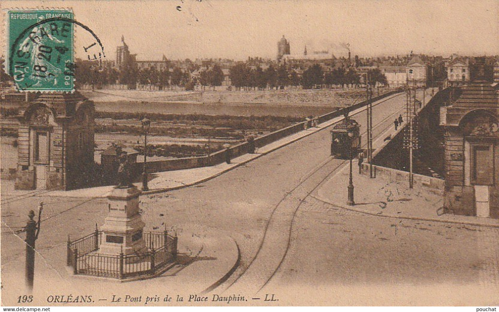 ZY 62-(45) ORLEANS - LE PONT PRIS DE LA PLACE DAUPHINE ( COQUILLE DAUPHIN )- TRAMWAY - 2 SCANS - Orleans