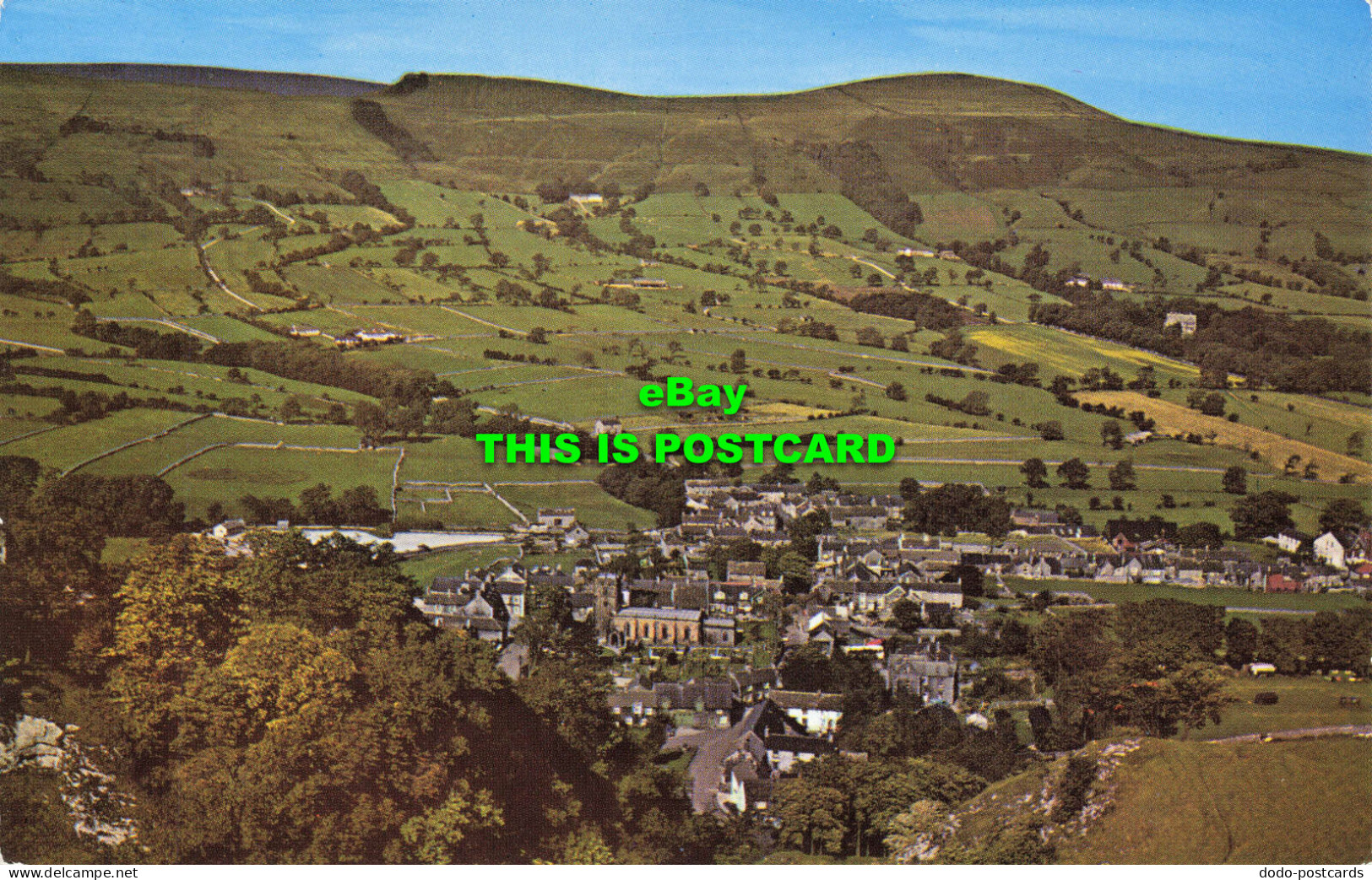 R573284 CT C. 45. General View Of Castleton. Derbyshire. Lilywhite. 1970 - Wereld