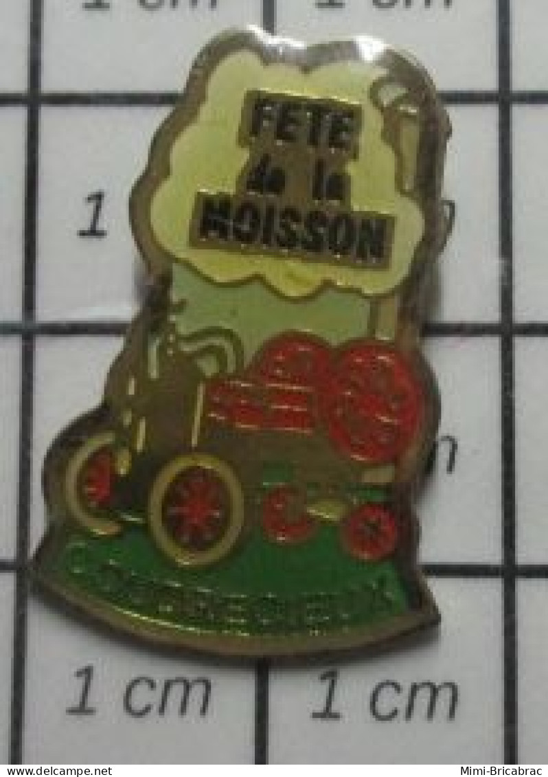 3517 PINS PIN'S / Beau Et Rare : VILLES / FETE DE LA MOISSON COUDRECIEUX VIEUX TRACTEUR - Cities