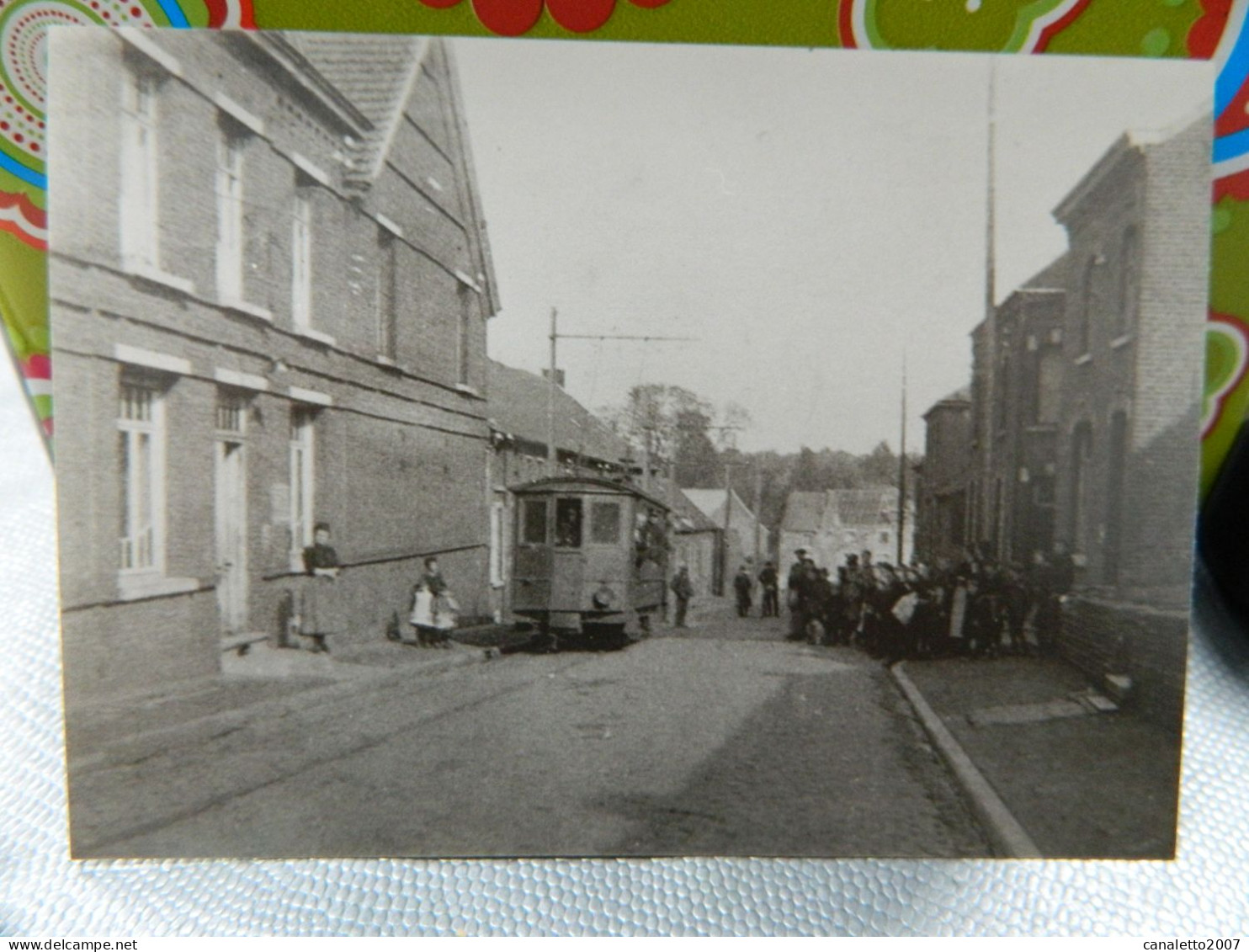 TRAM+EUGIES: PHOTO 9X12,5 REPRO DU TRAM  A L'ARRET DE LA MAISON DU PEUPLE  EN AOUT 1921 -RUE ROYALE - Autres & Non Classés