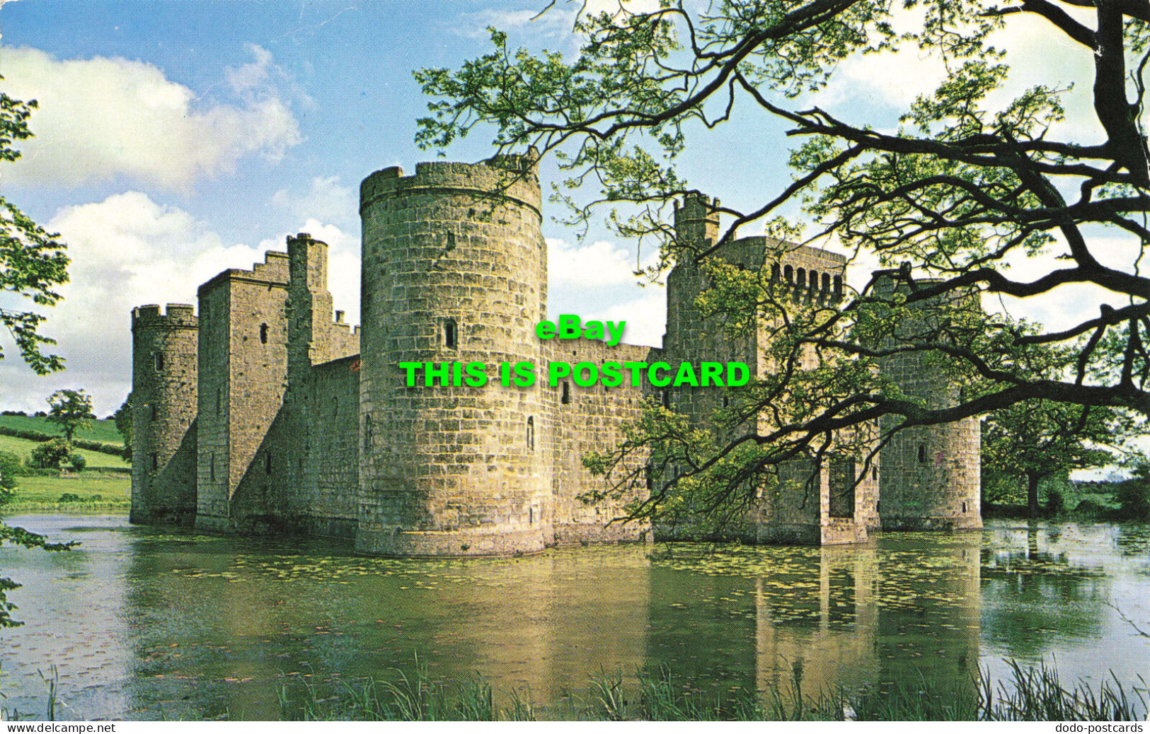 R573377 Bodiam Castle. W. Skipper. Roberts And Wrate. Plastichrome. Colourpictur - Monde