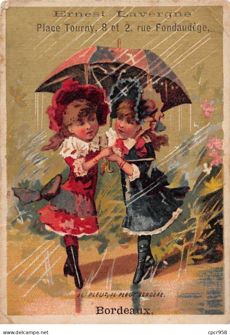 Chromos.AM15033.6x9 Cm Environ.Ernest Lavergne.Mercerie.Il Pleu Il Pleut Bergère.Deux Femmes Sous La Pluie - Otros & Sin Clasificación