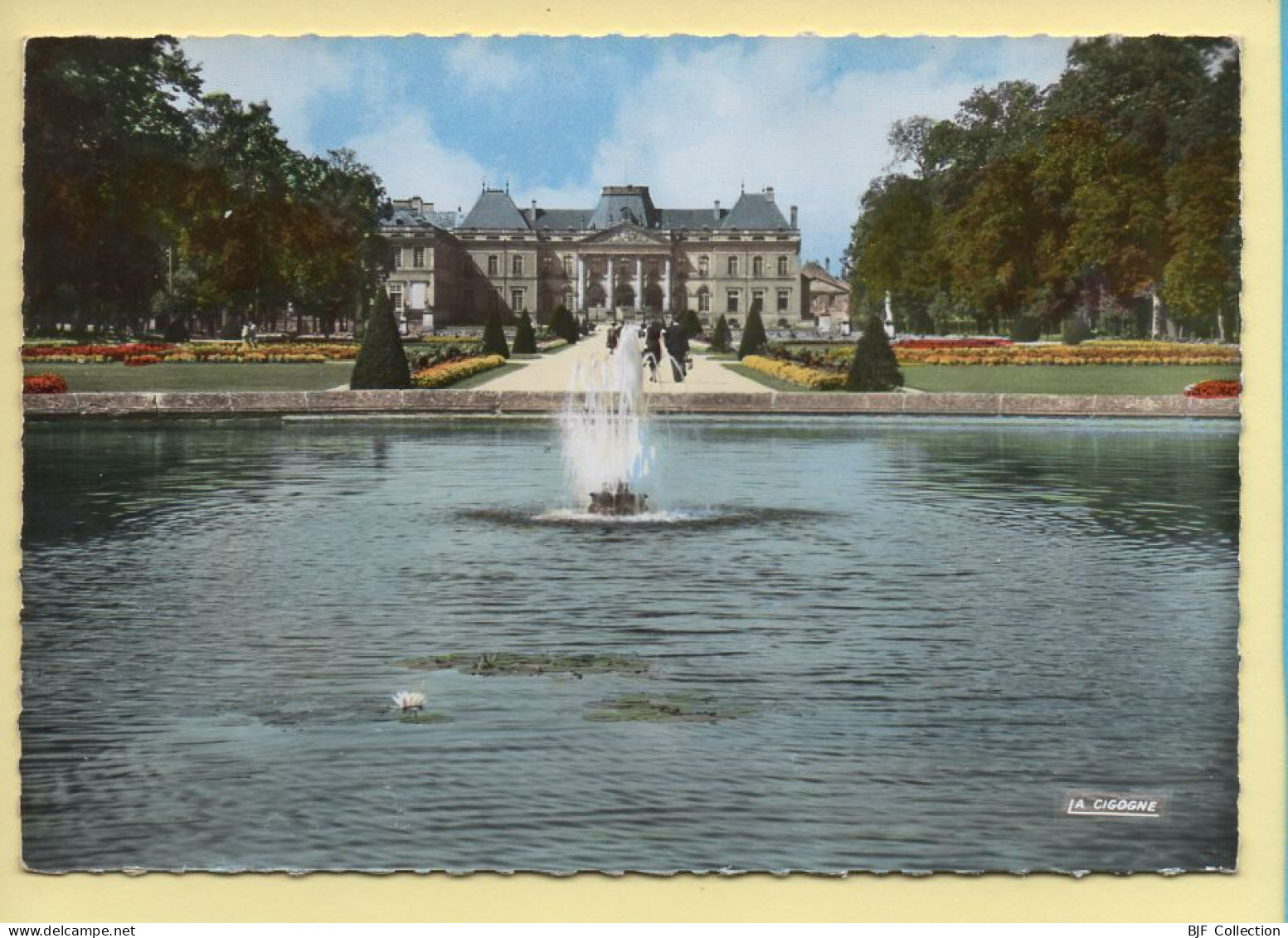 54. LUNEVILLE – Le Versailles Lorrain / Le Parc Du Château / CPSM (voir Scan Recto/verso) - Luneville