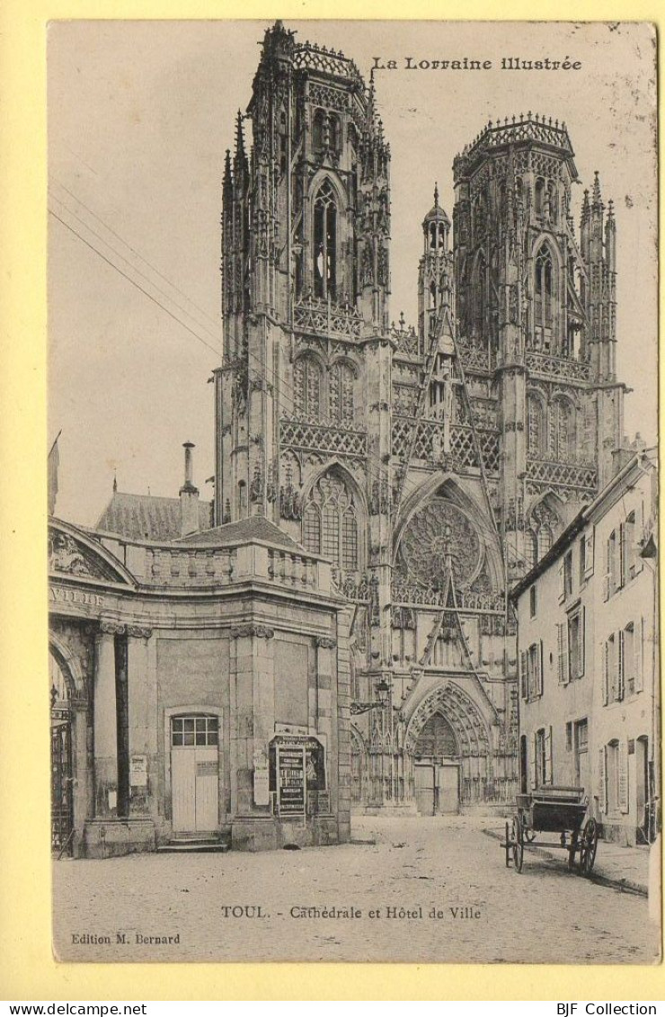 54. TOUL – Cathédrale Et Hôtel De Ville (calèche)(voir Scan Recto/verso) - Toul