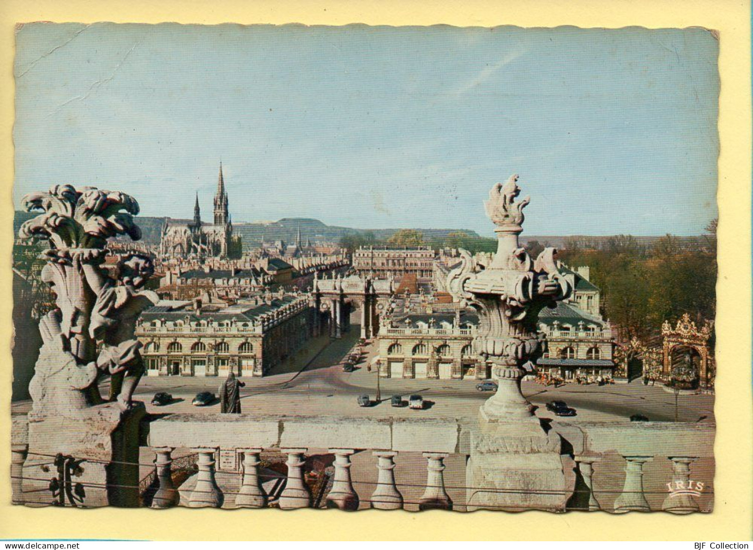 54. NANCY – La Place Stanislas Et L'Arc De Triomphe / CPSM (voir Scan Recto/verso) - Nancy