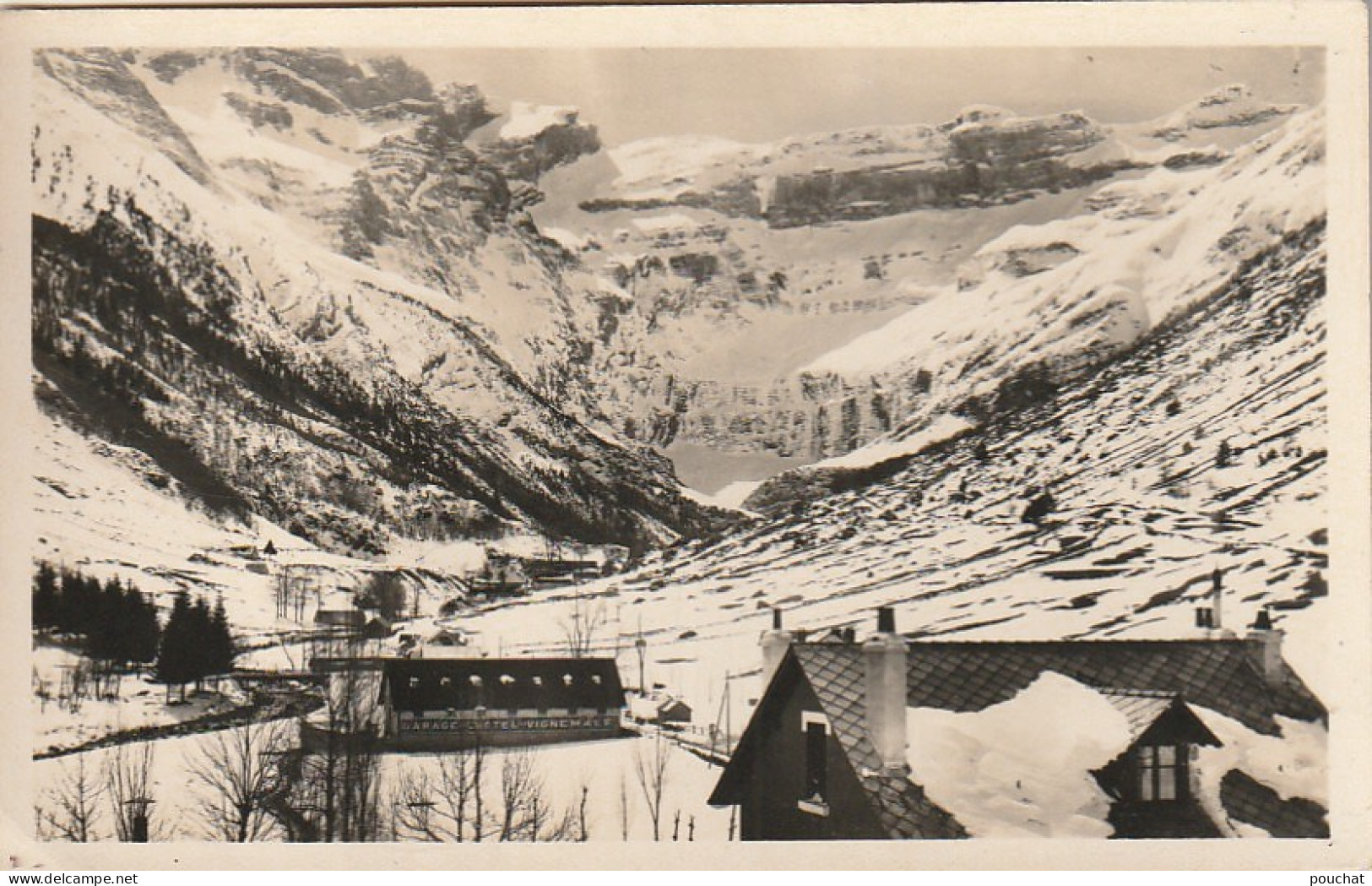 ZY 94-(65) GAVARNIE - VUE VERS LE CIRQUE - SOUS LA NEIGE - 2 SCANS - Gavarnie