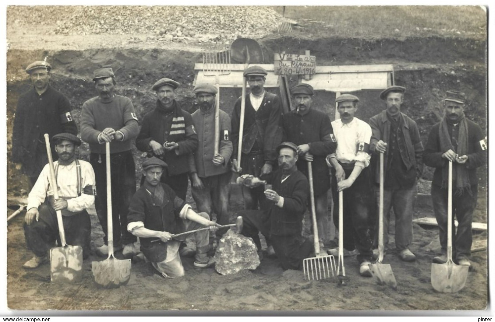 MONTS - Poudrerie Du Ripault - CARTE PHOTO - 30 Avril 1916 - Otros & Sin Clasificación