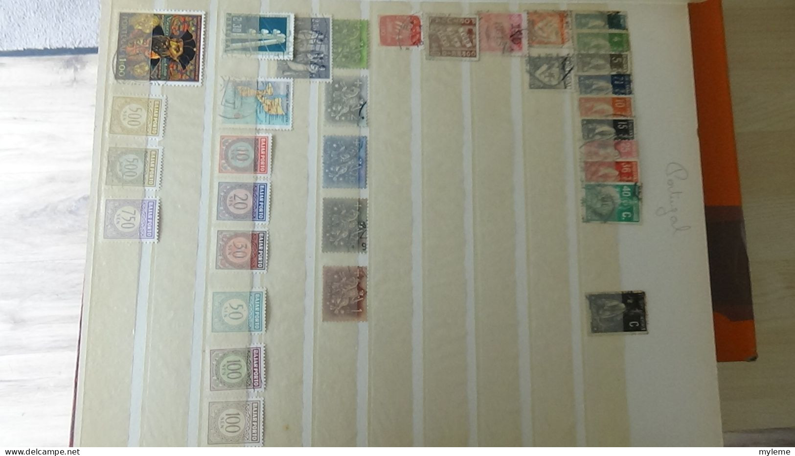 BF50 Bel ensemble de timbres oblitérés de divers pays + plaquette de timbres **. A saisir !!!