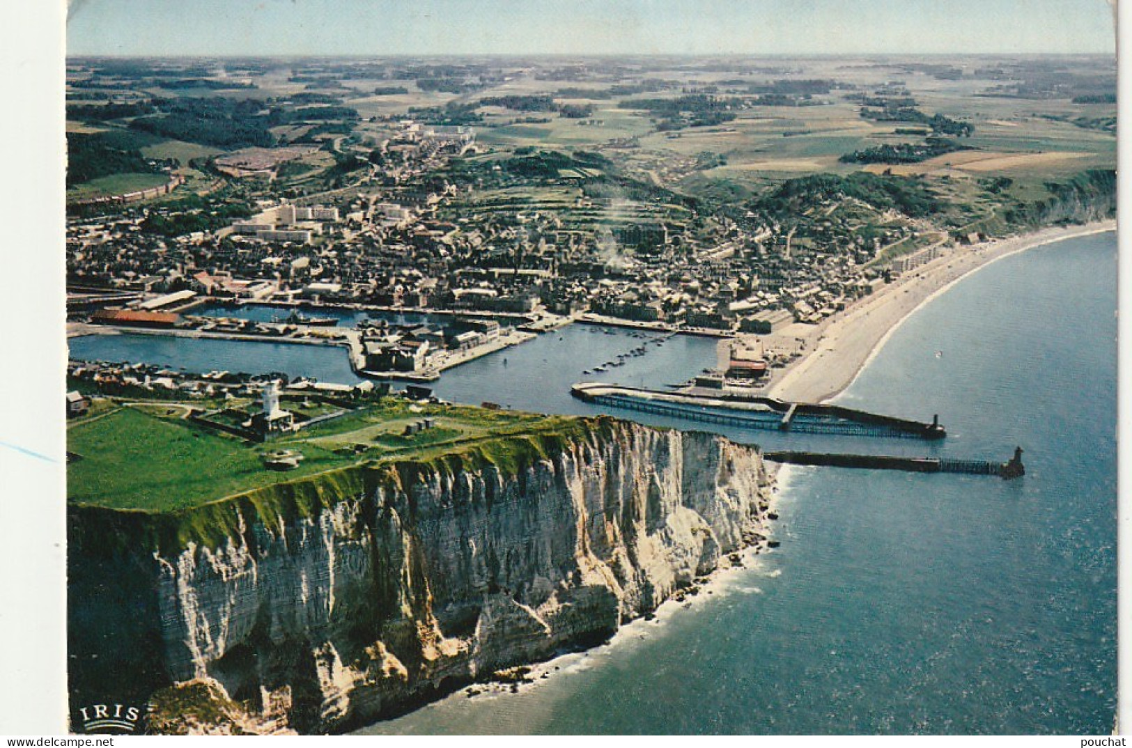 ZY 114-(76) FECAMP - VUE GENERALE , LA FALAISE ET LA PLAGE - VUE AERIENNE - 2 SCANS - Fécamp