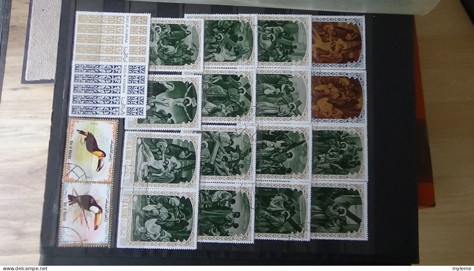 BF54 Bel ensemble de timbres de divers pays + plaquette de timbres **. A saisir !!!