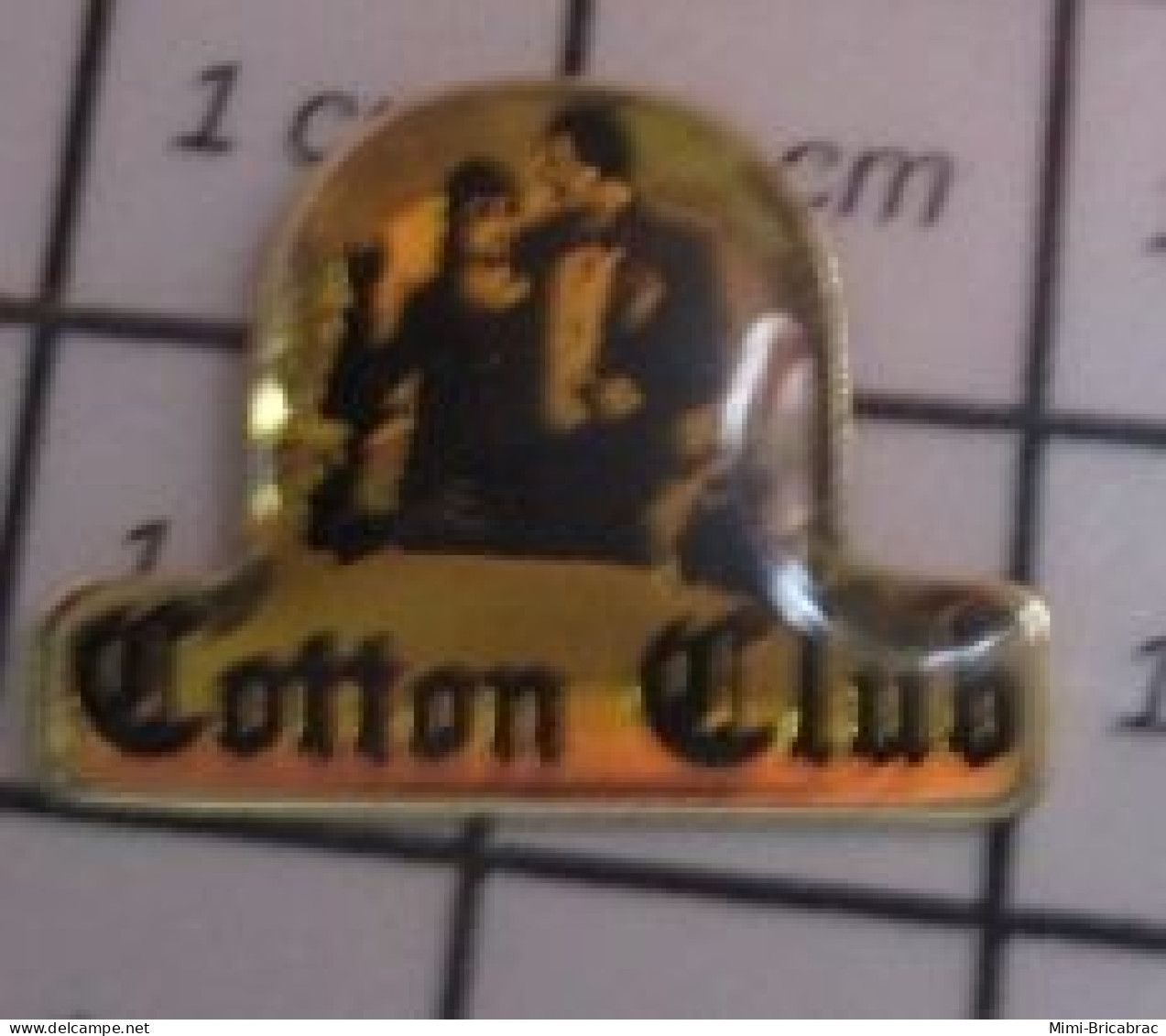 3517 Pin's Pins / Beau Et Rare / MUSIQUE / COTTON CLUB  JAZZ COUPLE - Muziek