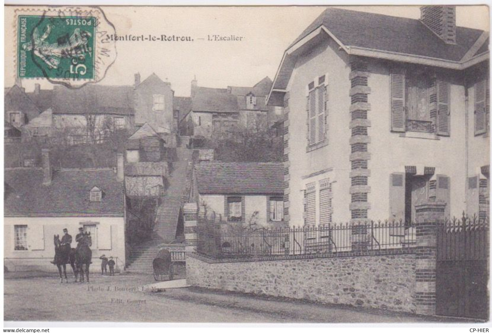 72 - MONTFORT LE ROTROU - L'ESCALIER - GENDARME A CHEVAL - Montfort Le Gesnois