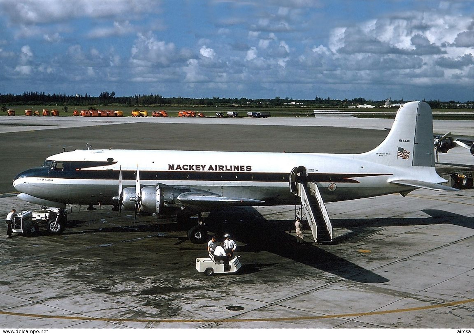 Aviation Postcard-WGA-1461 MACKEY AIRLINES Douglas DC-4 - 1946-....: Era Moderna