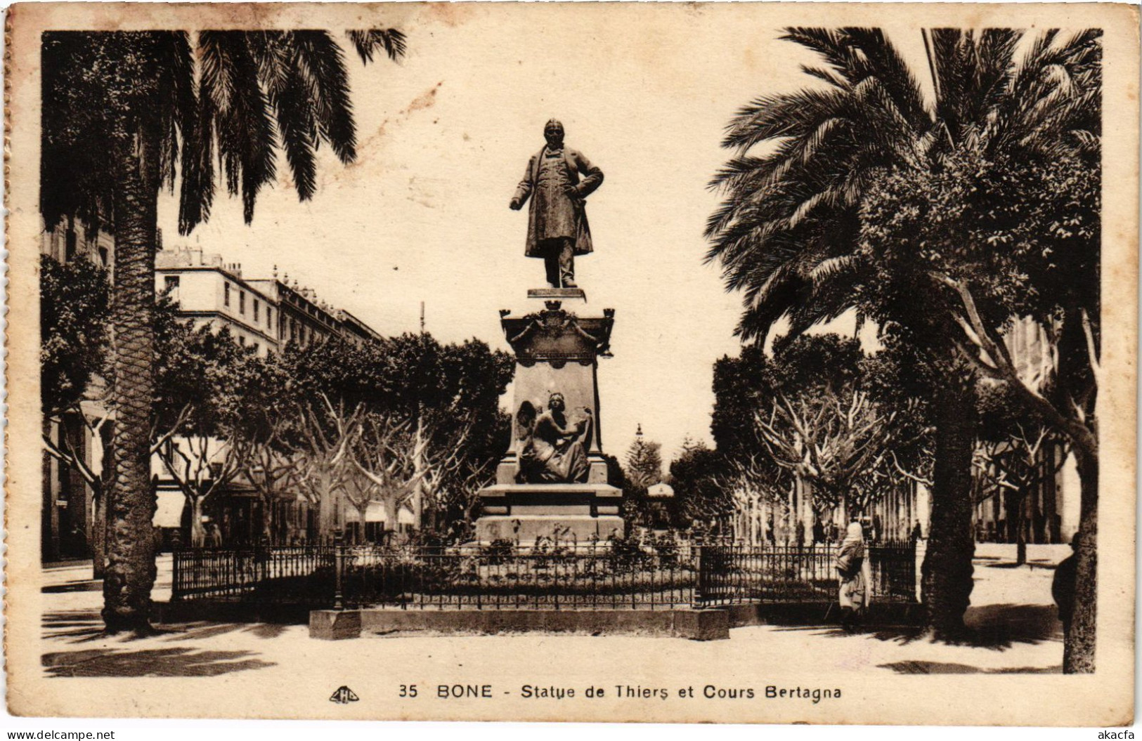 CPA AK BONE Statue De Thiers Et Cours Bertagna ALGERIA (1388465) - Annaba (Bône)