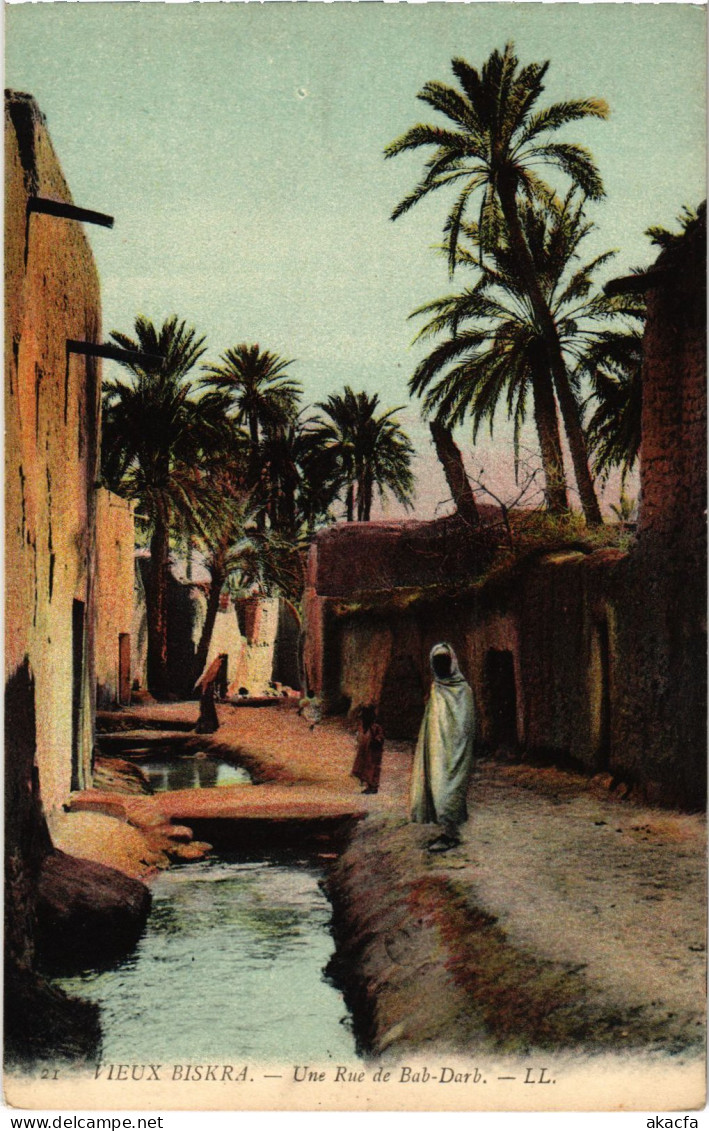 CPA AK BISKRA Vieux Biskra - Une Rue De Bab-Darb ALGERIA (1389407) - Biskra