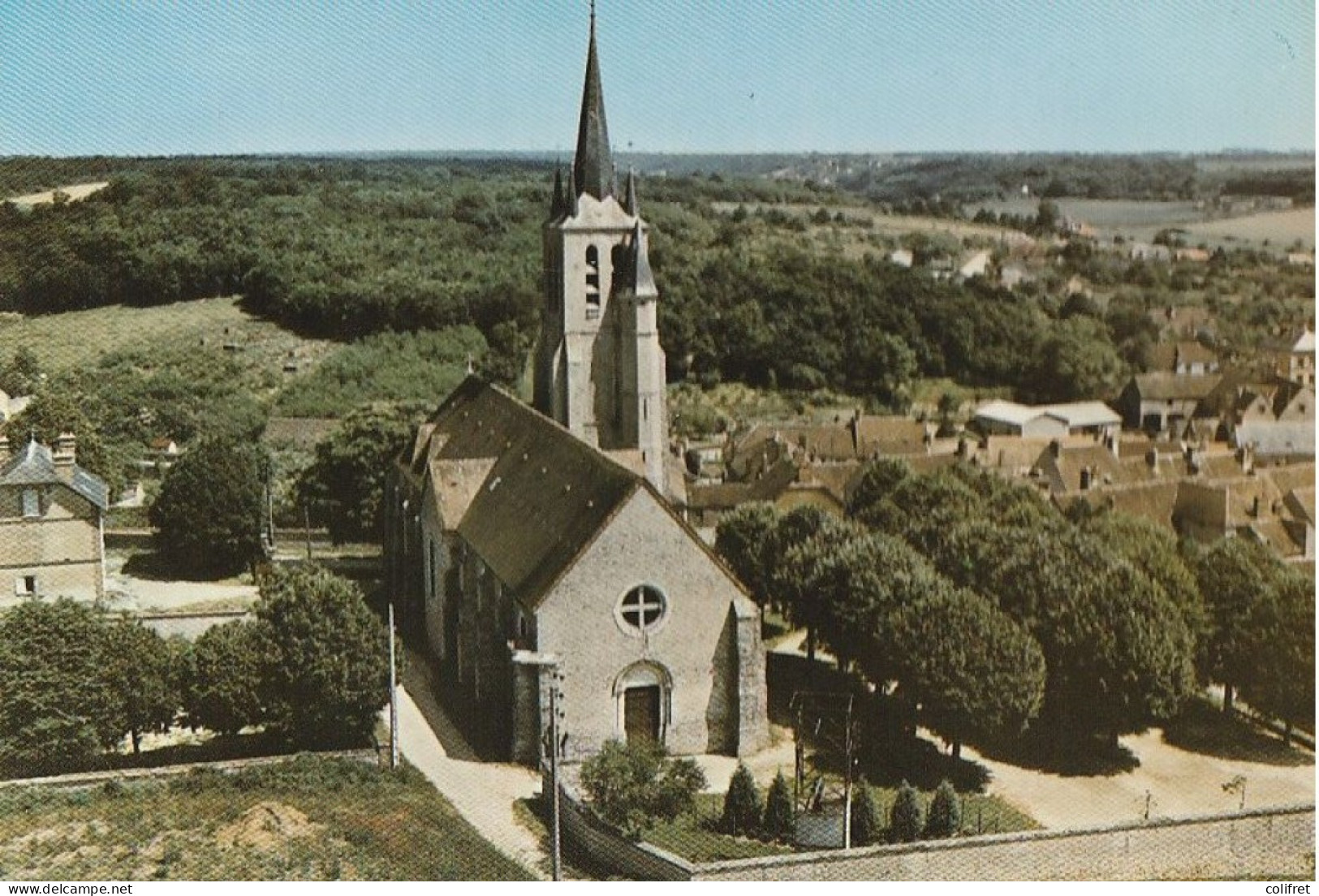 77 - Lorrez Le Bocage  -  L'Eglise  -  Vue Aérienne - Lorrez Le Bocage Preaux