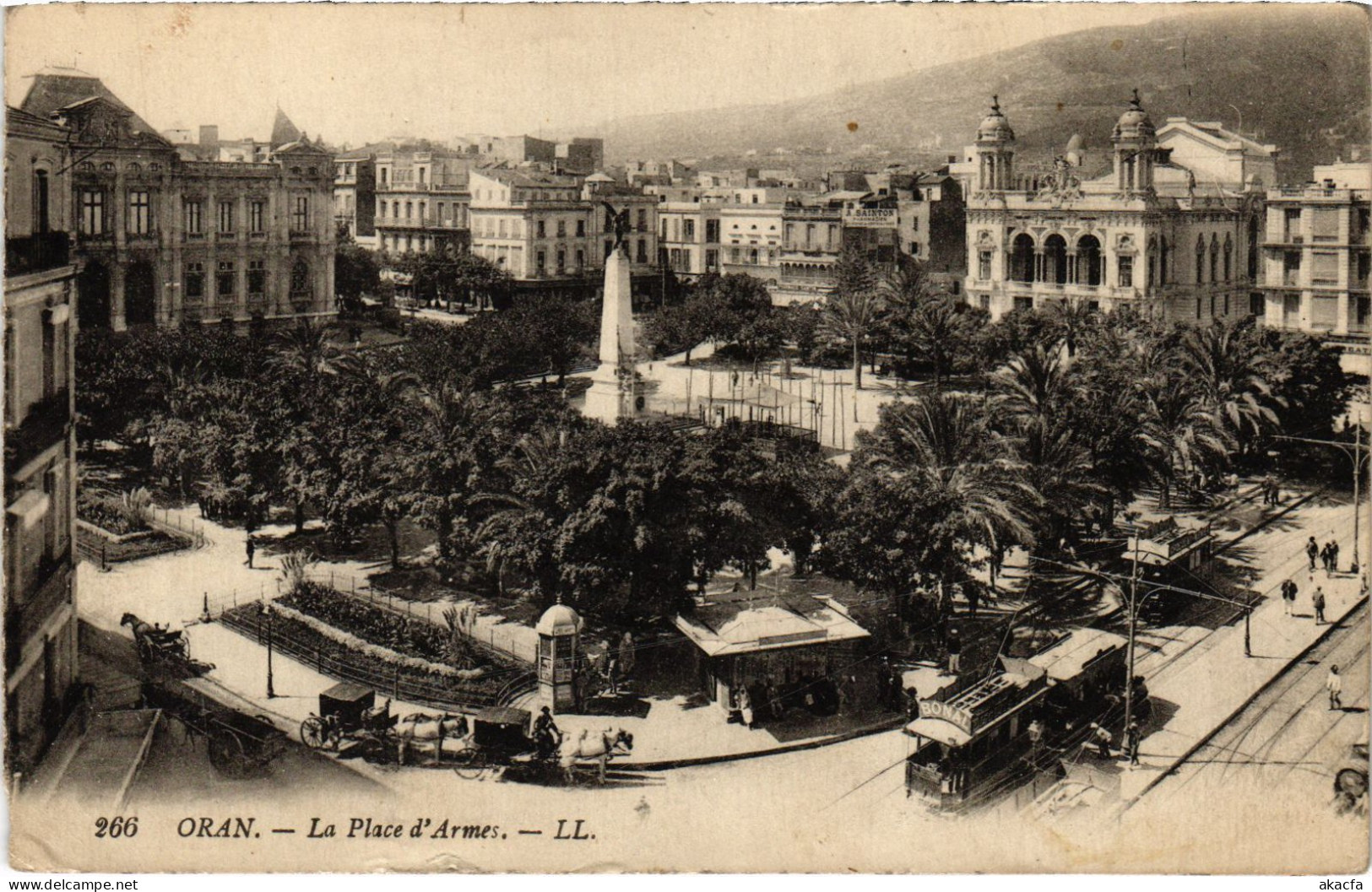 CPA AK ORAN Place D'Armes ALGERIA (1389031) - Oran