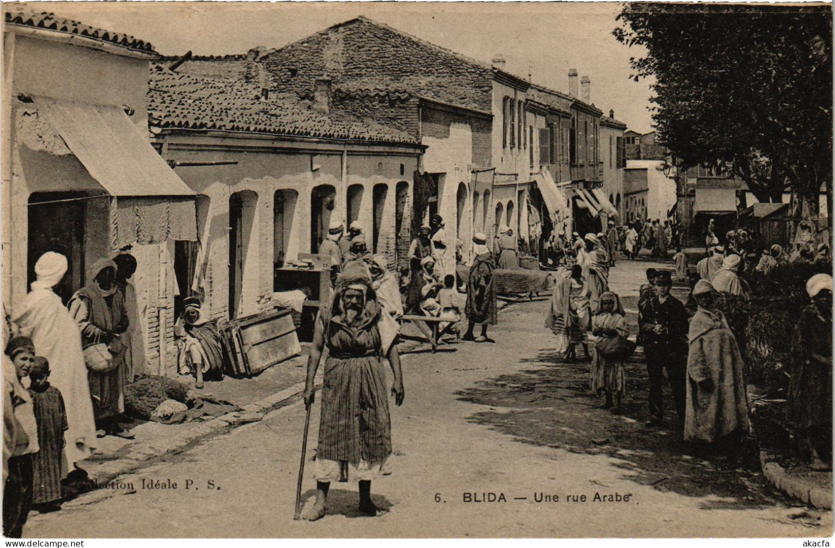 CPA AK BLIDA Une Rue Arabe ALGERIA (1389529) - Blida