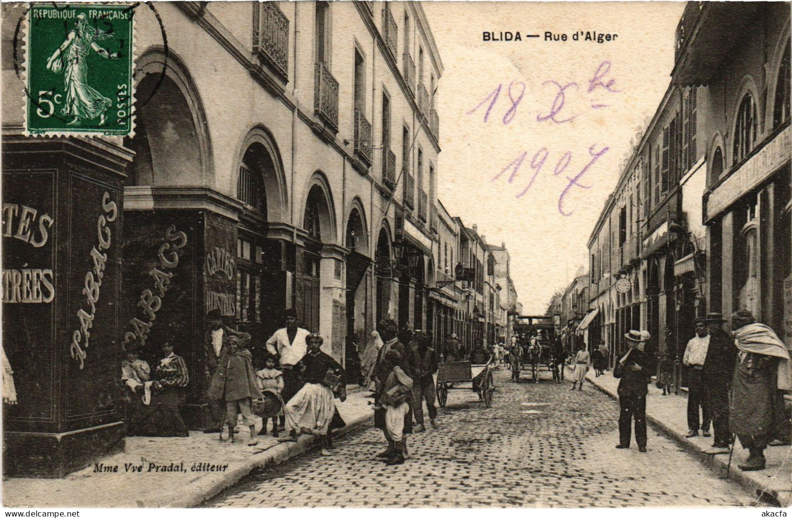 CPA AK BLIDA Rue D'Alger ALGERIA (1389520) - Blida