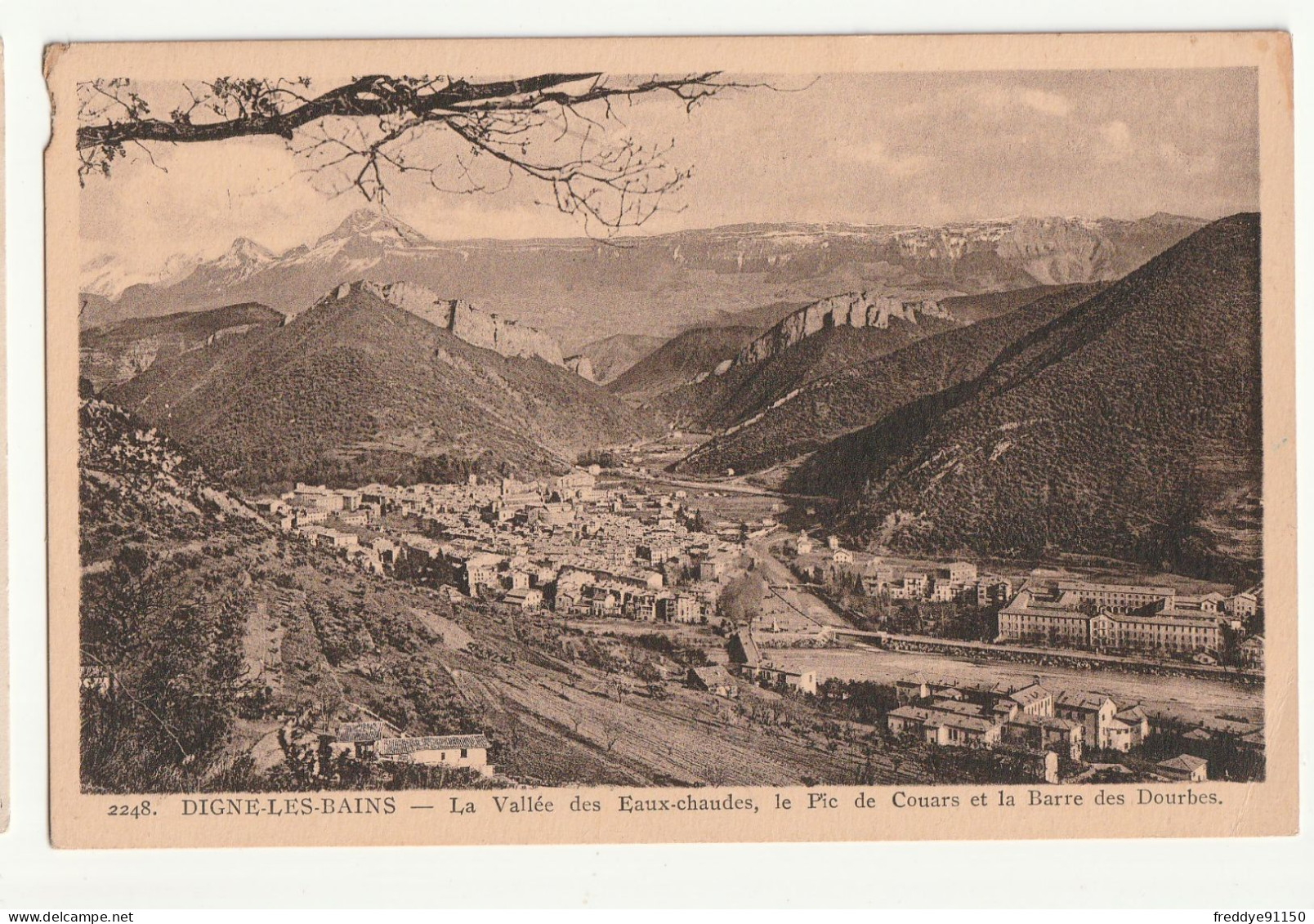 04 . Digne Les Bains . La Vallée Des Eaux Chaudes . Le Pic De Couars Et La Barre Des Dourbes - Digne