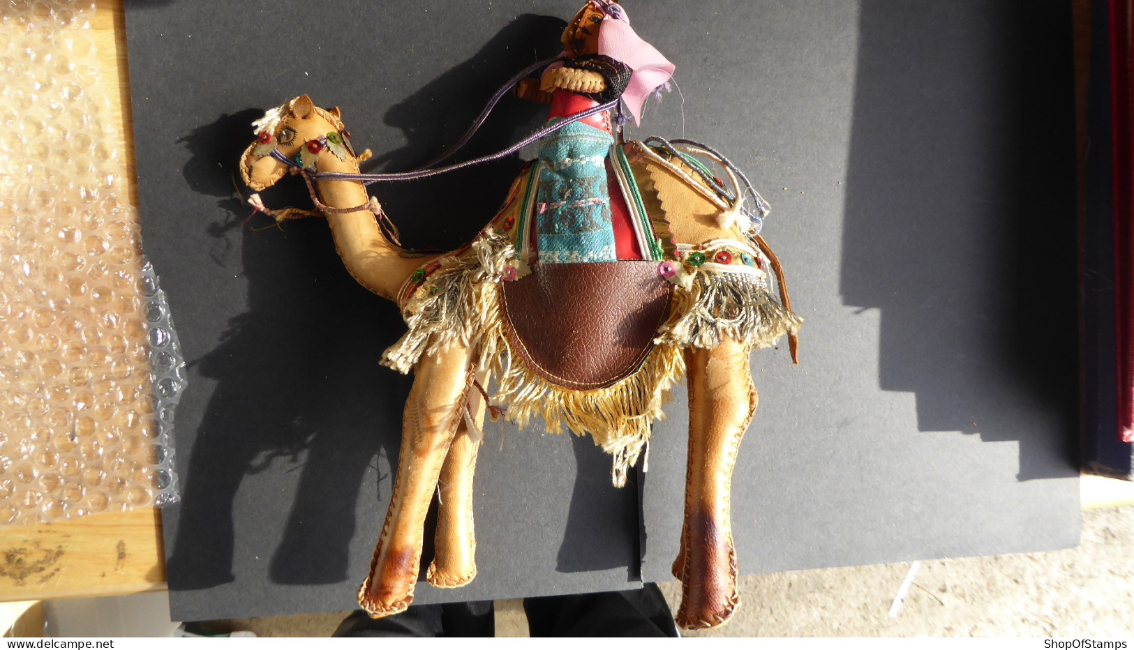 LEATHER MADE VINTAGE CAMEL WITH ABAB RIDER, SEWN OFF ON FACE - Other & Unclassified