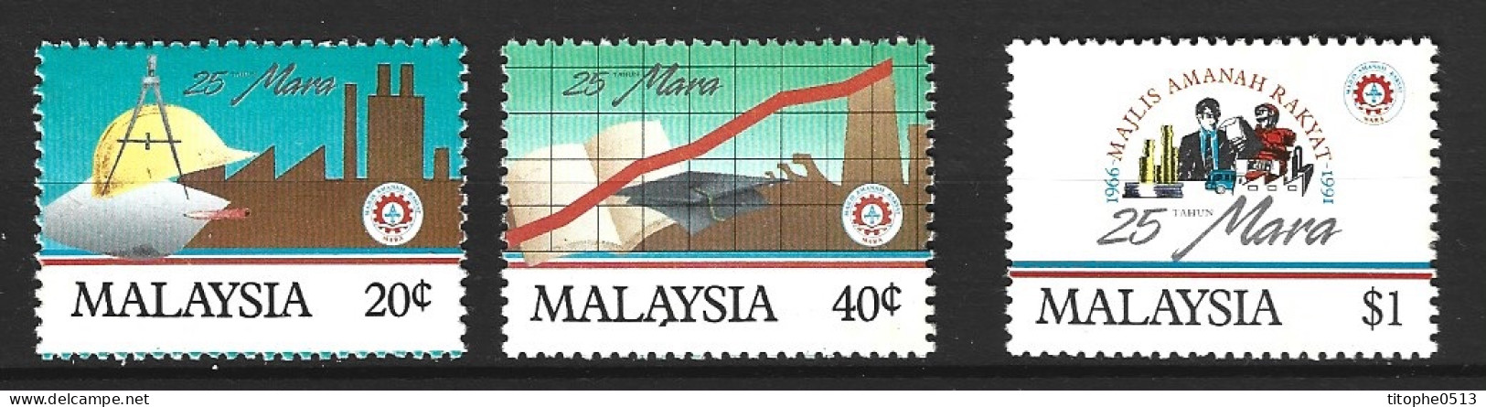 MALAISIE. N°459-61 De 1991. Conseil Du Peuple Indigène. - Malaysia (1964-...)