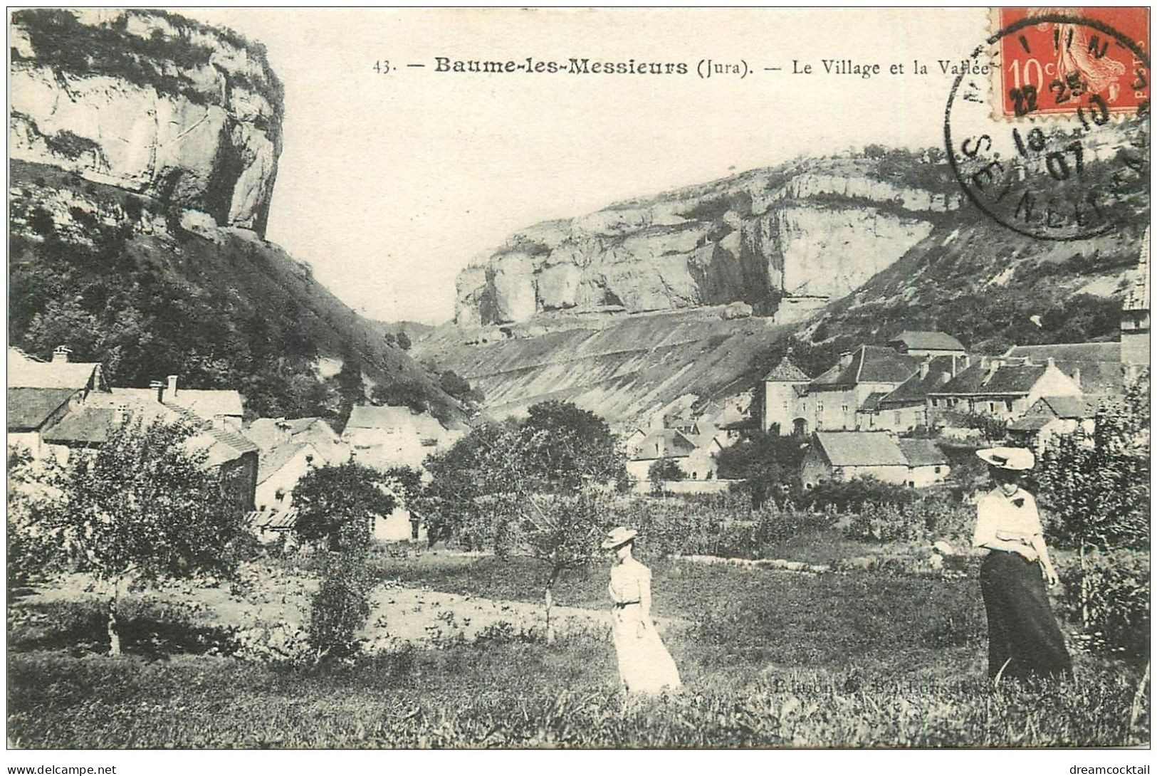 39 BAUME-LES-MESSIEURS. Le Village 1907 Avec Femmes - Baume-les-Messieurs