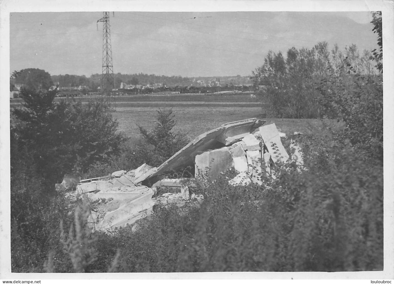 DEPOT DE TOURS SABOTAGE ET DESTRUCTIONS PAR LES  ALLEMANDS LE 31 AOUT 1944 PRISE D'EAU DE ST CÔME   PHOTO 18X13CM - Krieg, Militär