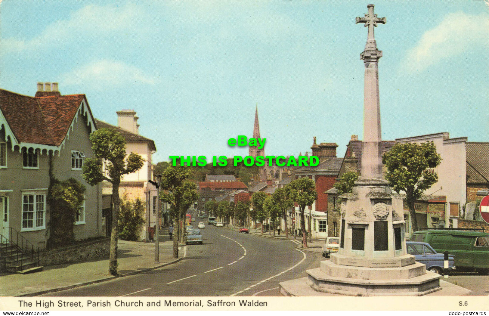R578520 Saffron Walden. Parish Church And Memorial. The High Street. Glovers. De - Monde