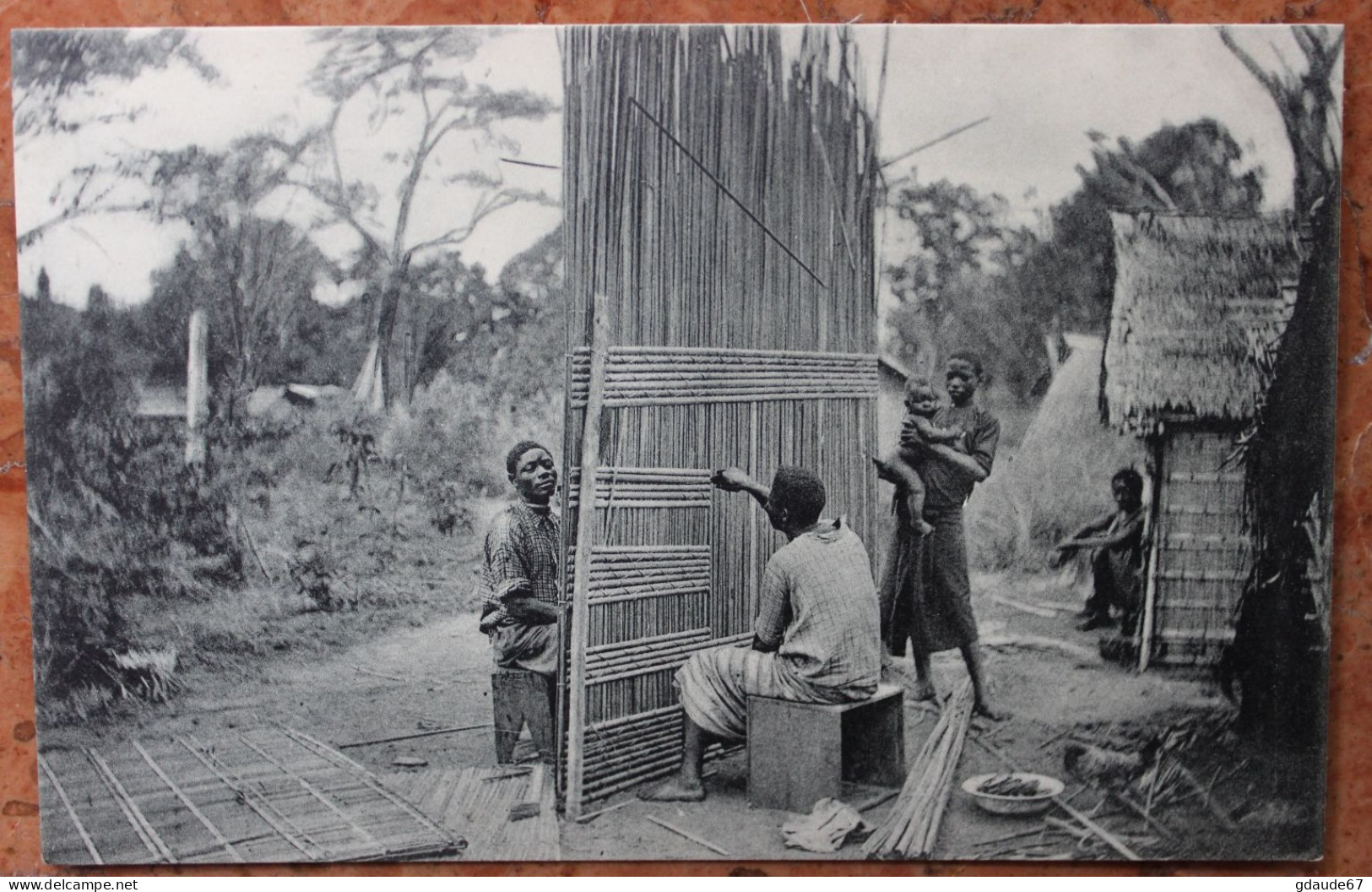 MOANDA (CONGO BELGE) - UNE PAROI DE CHIMBEQUE - METIER - Congo Belge