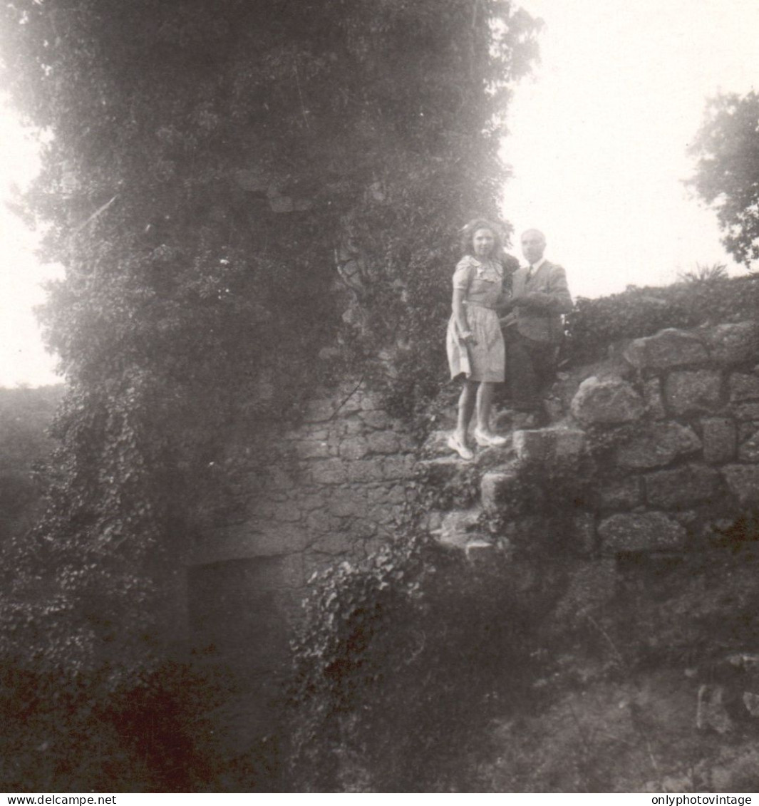 Francia 1946, Piégut-Pluviers, Scorcio Delle Rovine, Foto, Vintage Photo - Plaatsen