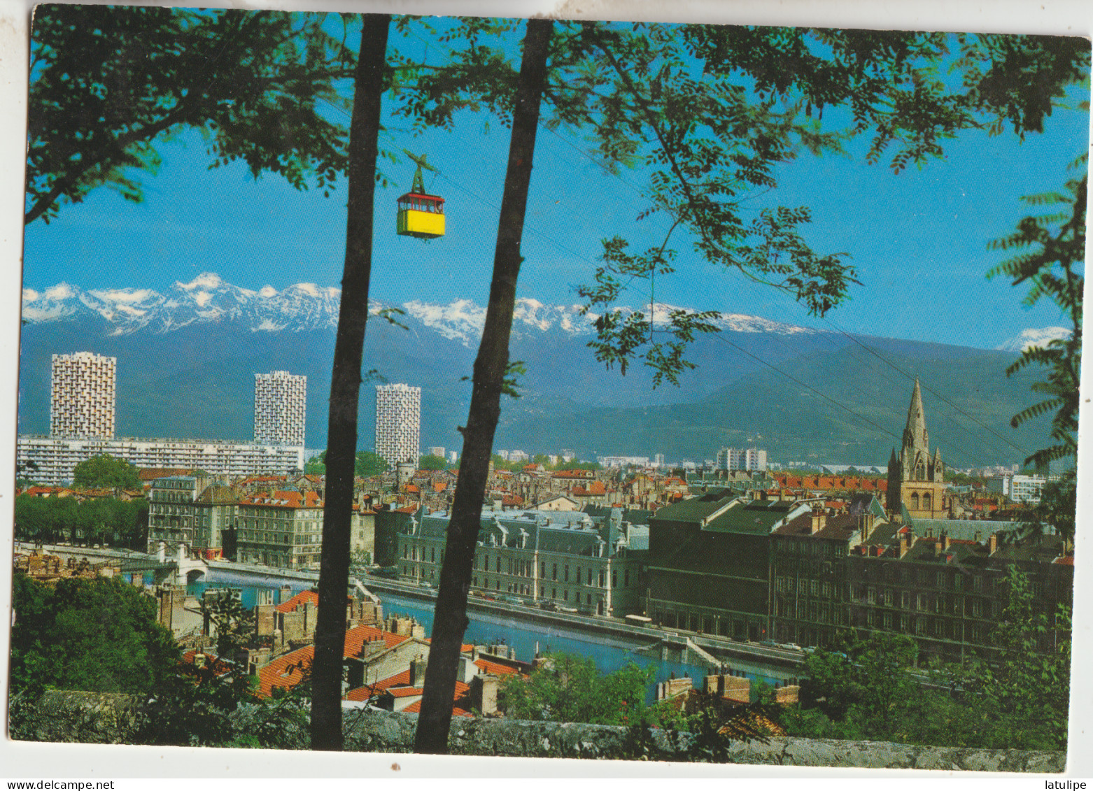 Grenoble  38 G F   Carte Circulée  Telepherique De La Bastille Et Chaine De Belledonne - Grenoble