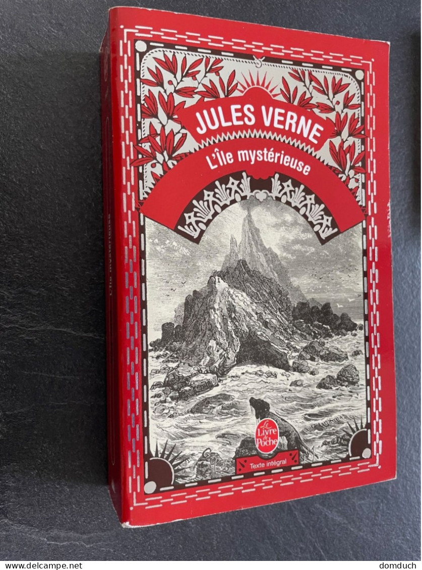 LE LIVRE DE POCHE N° 16086    L'Île Mystérieuse    Jules VERNE - Classic Authors