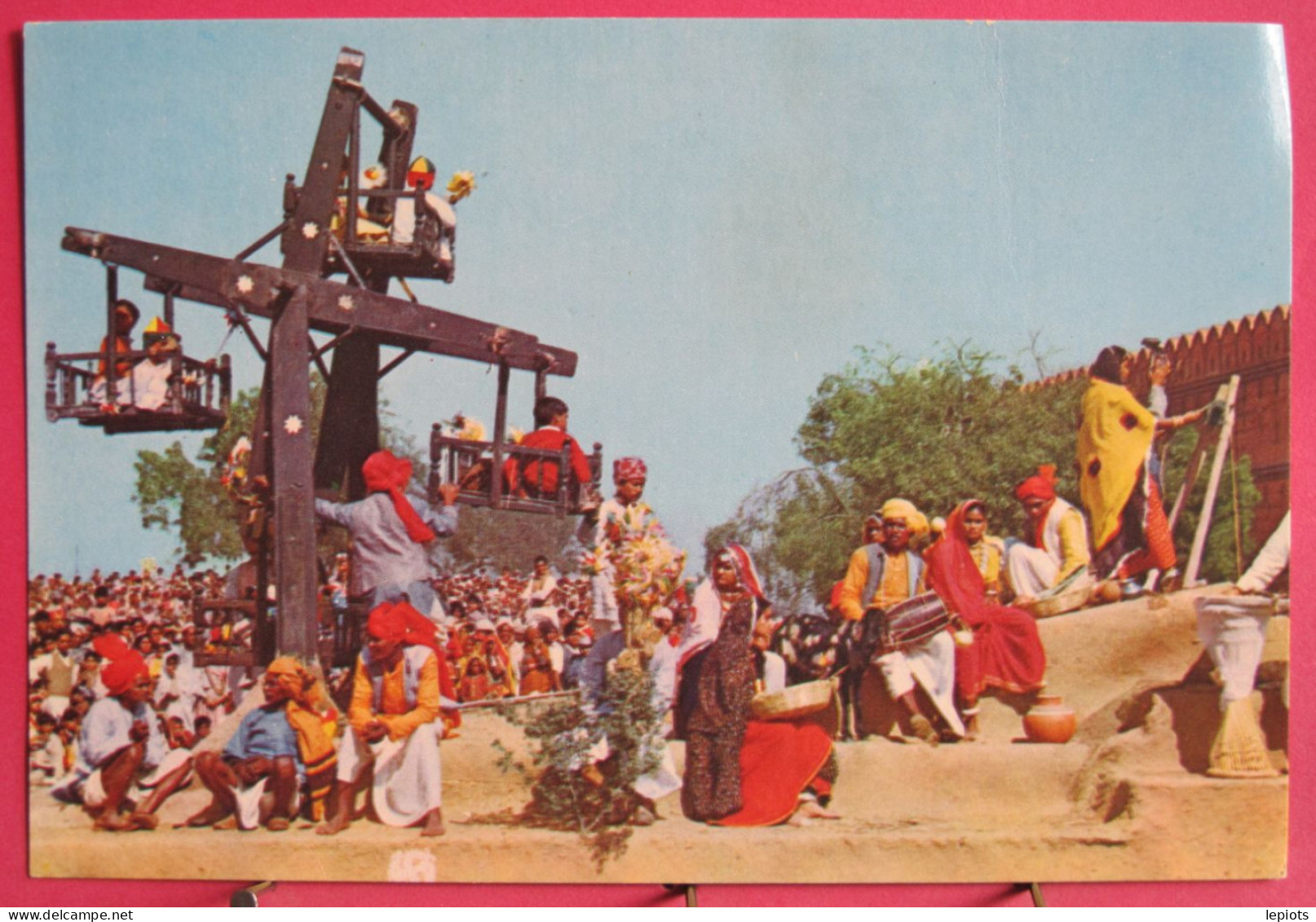 Inde - Village Fair - Fête Au Village - Manège - Indien