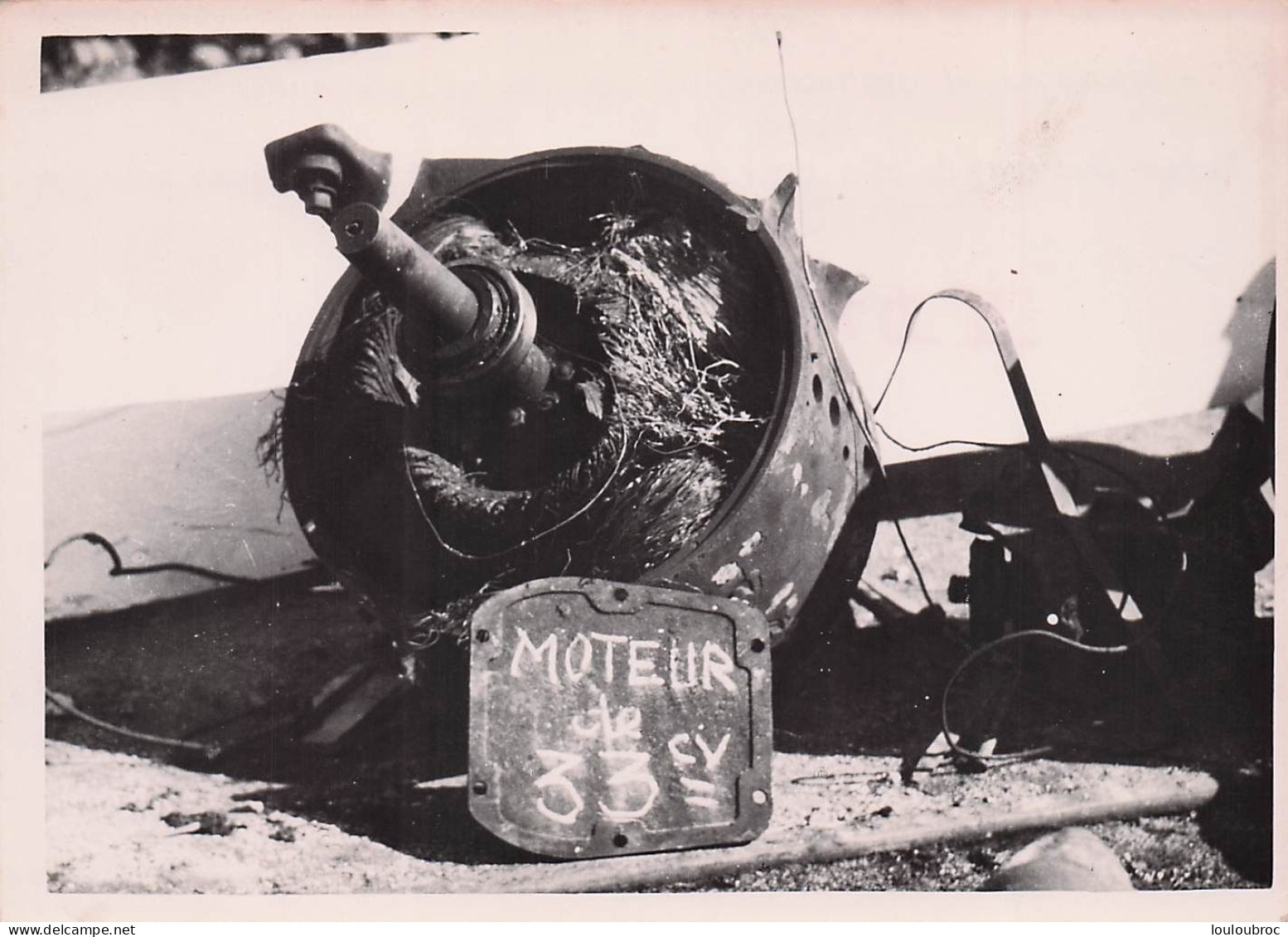 DEPOT DE TOURS SABOTAGES ET DESTRUCTIONS PAR TROUPES ALLEMANDES LE 31/08/1944  PHOTO 18X13 CM - Guerre, Militaire