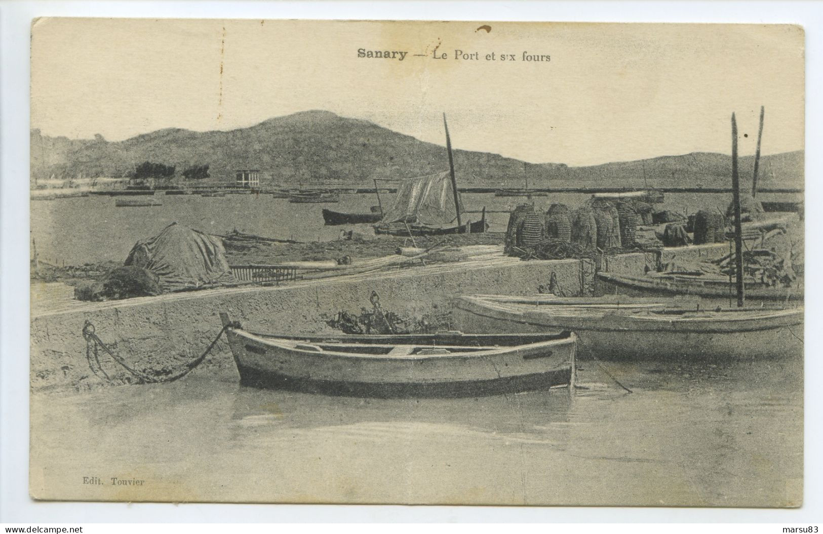 SANARY ** Belle Cpa De 1918 **Ed Touvier ( Pli Centre Vertical, Prix En Tient Compte) - Sanary-sur-Mer