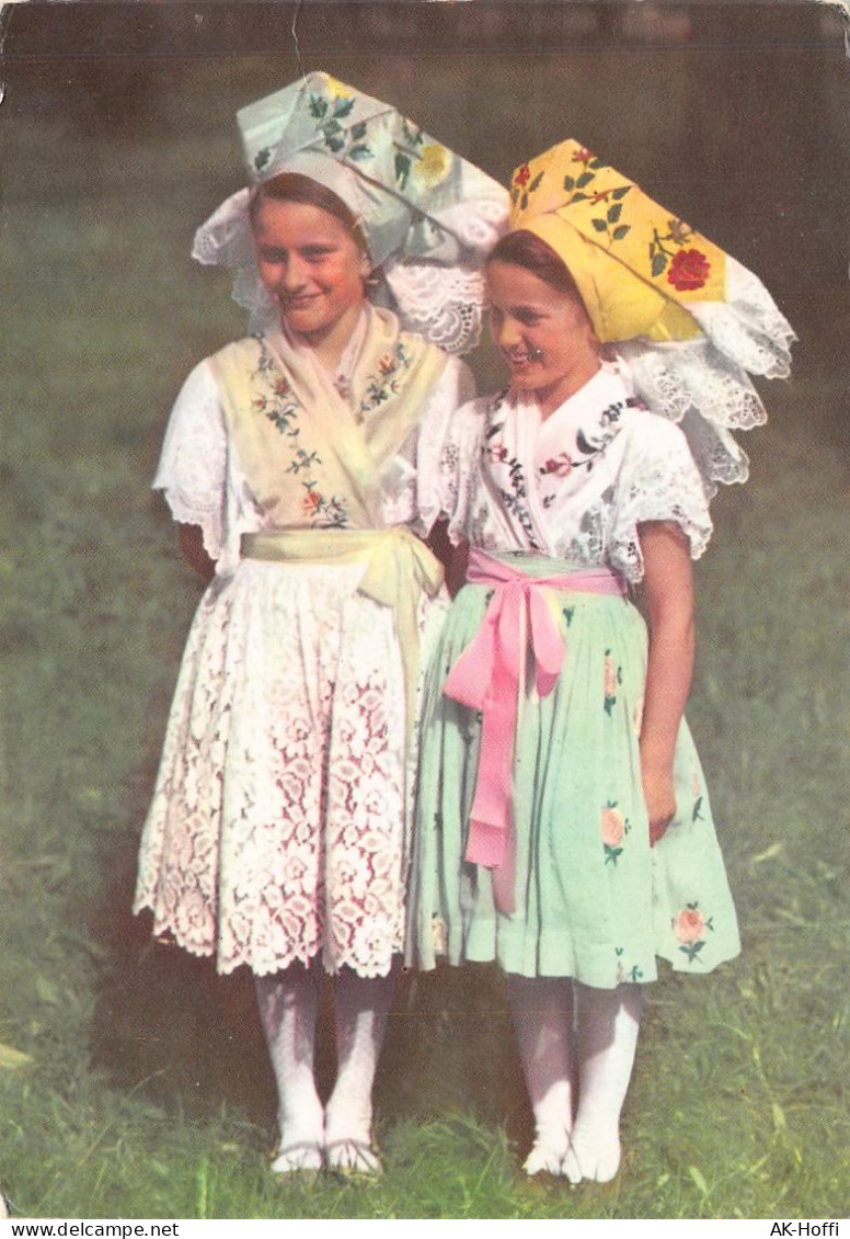 Niedersorbische Festtracht - Dolnoserbska Swěżeńska Drastwa - Costumes