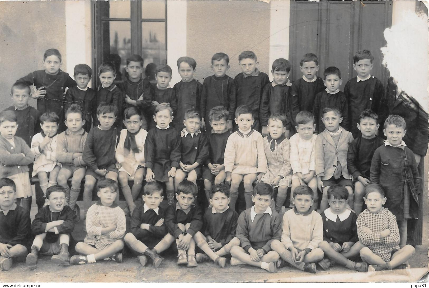 Carte Photo De Groupe  D'une Classe De Garçons - Schools