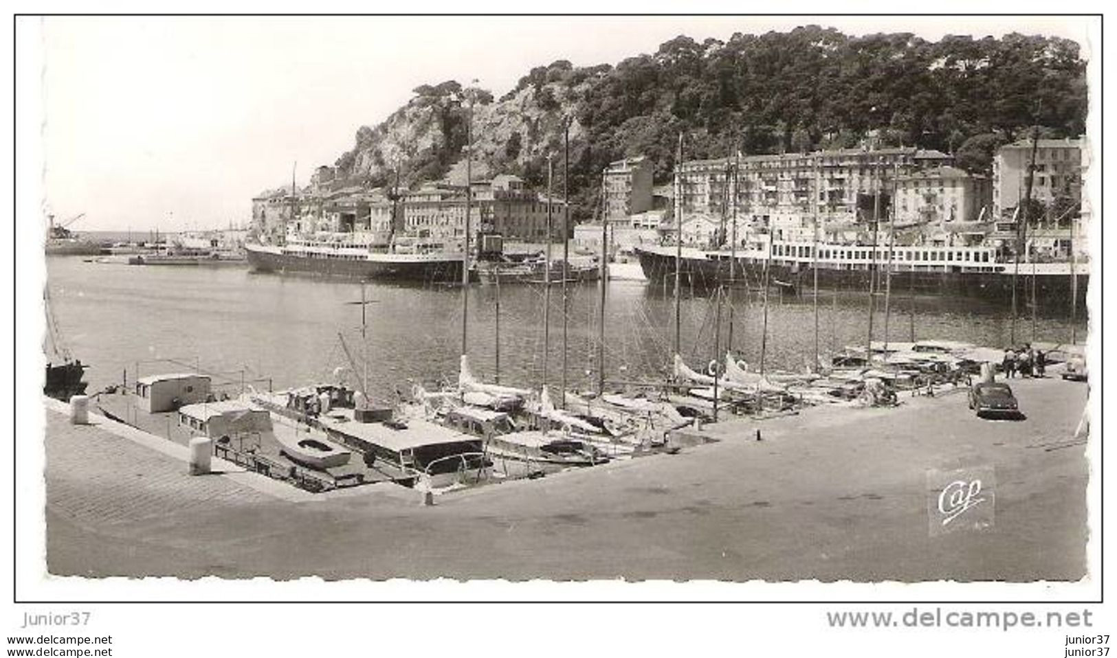 Nice, Port Et Les Courriers De La Corse, Voiture Austine Healey, Bateaux - Navegación - Puerto