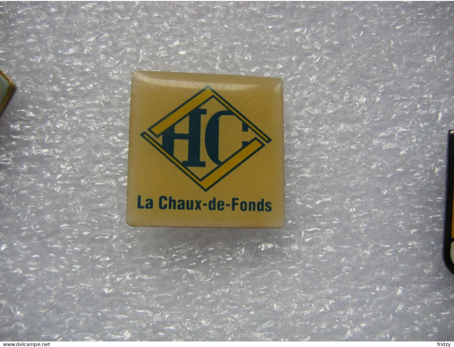 Pin's Du HC La Chaux-de-Fonds (Hockey Club) - Patinaje Artístico