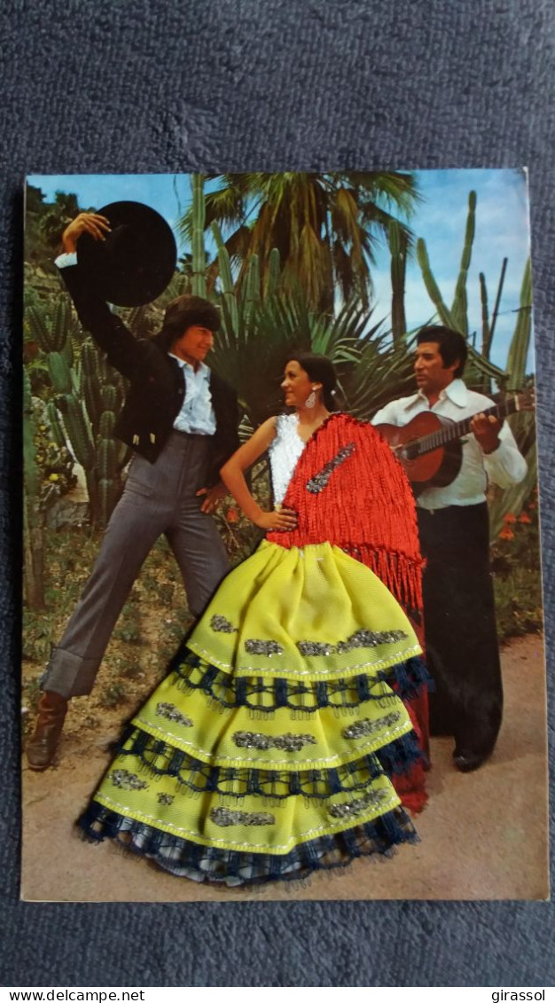 CARTE  BRODEE FOKLORE FOLKLORIQUE ESPAGNE ESPAGNOLE DANSE FLAMENCO CHAPEAU GUITARE CACTUS - Bestickt