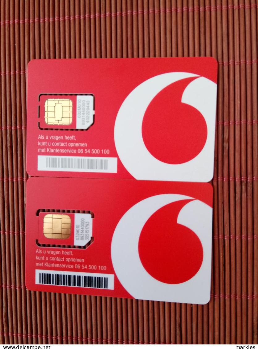 2 GSM Cards Netherlands  Mint Very Rare - [3] Sim Cards, Prepaid & Refills