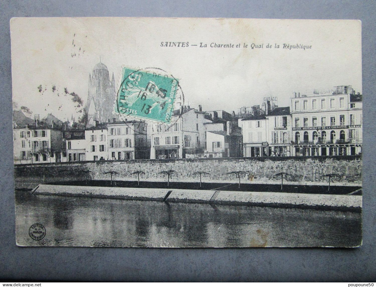 CPA 17 Charente Maritime  SAINTES  - La Charente Et Le Quai De La République  Timbré 1913 - Saintes