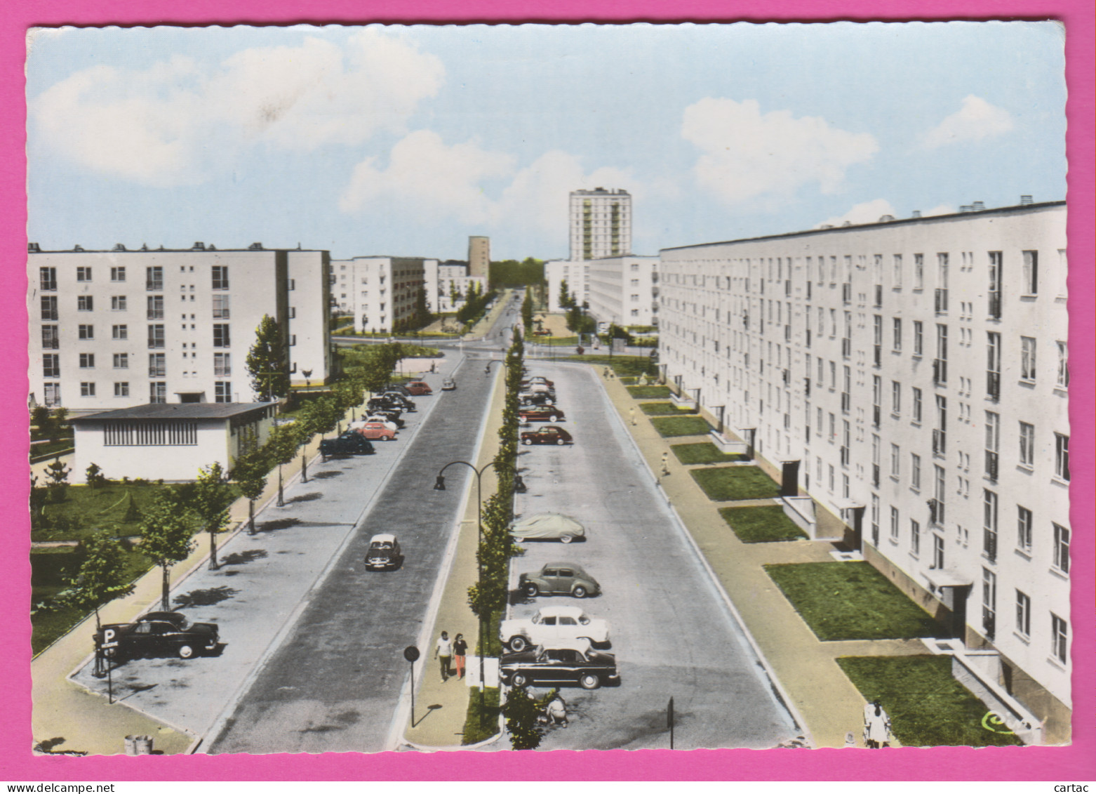 D78 - POISSY - CITÉ BEAUREGARD - AVENUE LYAUTEY-ARCHITECTES : G. STOSKOPF-Voitures- CPM Dentelée Colorisée Grand Format  - Poissy