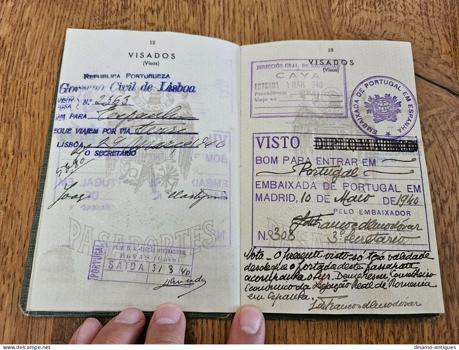 1940 Spain passport passeport issued in Madrid for a driver of Romania embassy in Spain travel to Portugal - Transporter