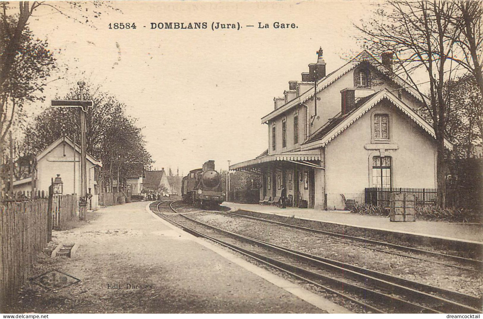WW 39 DOMBLANS. La Gare Avec Train 1942 - Other & Unclassified