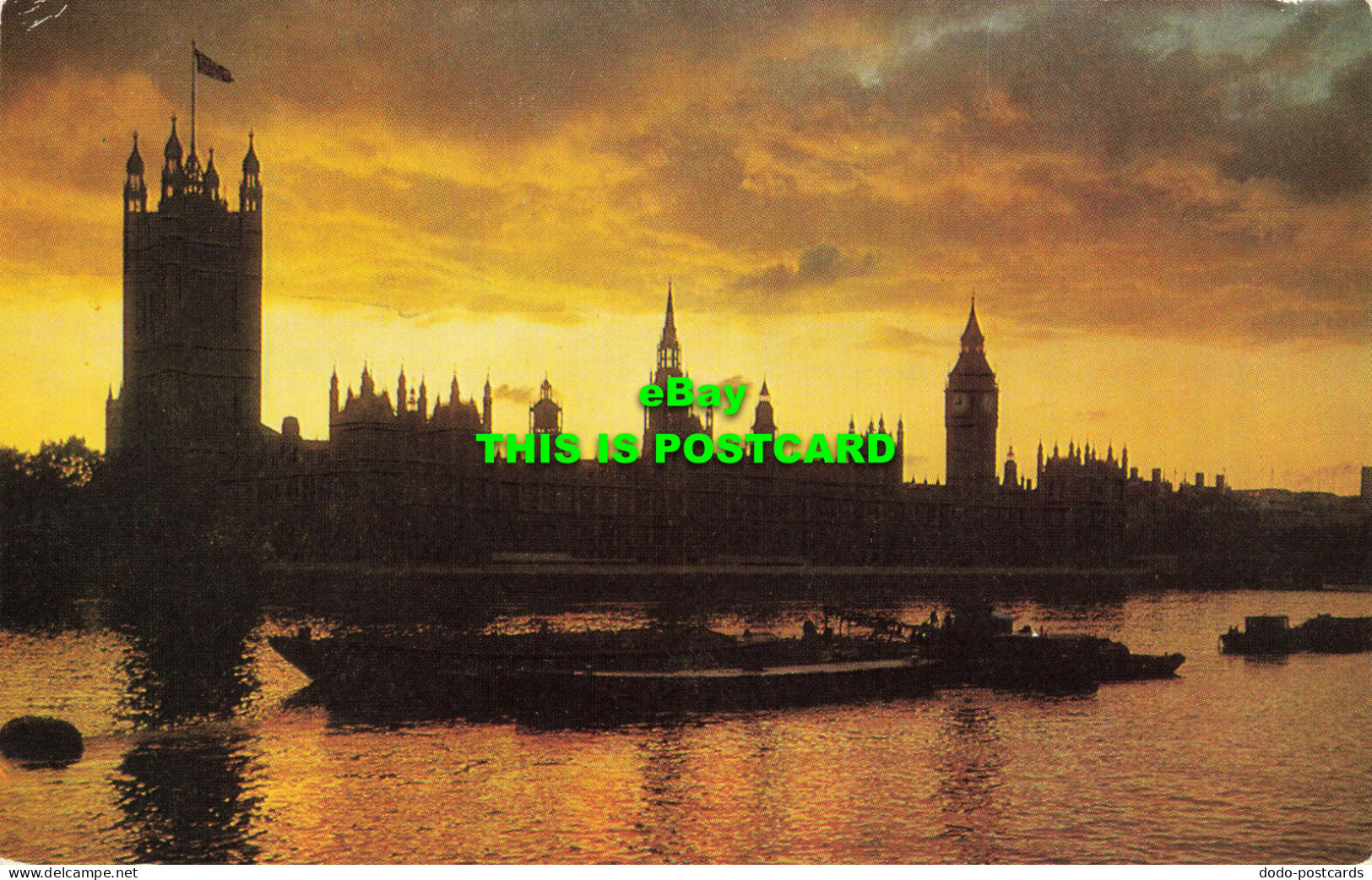 R579128 London. Sunset Over The Houses Of Parliament. J. Salmon. Cameracolour - Sonstige & Ohne Zuordnung