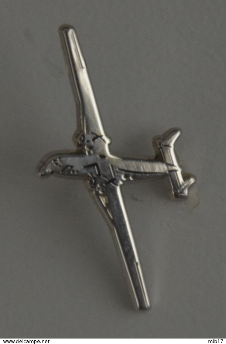 Rare Pin's Aviation Chromé - ARTHUS BERTRAND PARIS - Ruimtevaart